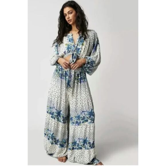 NWT Free People Womens x REVOLVE Paradise Jumpsuit Size Medium Long Sleeve - Picture 16 of 16